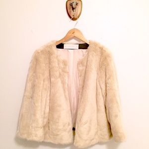 COPY - Zara FAUX Fur Coat w/ Flared Sleeves